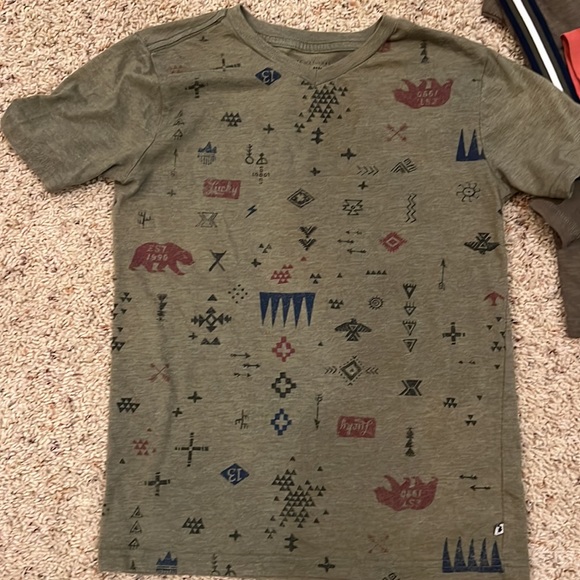 4 Lucky Brand shirts, size M or 10/12.  Super nice!! - Picture 4 of 10